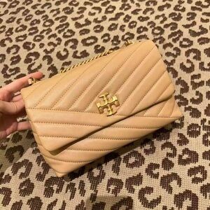 NEW TORY BURCH SMALL KIRA CHEVRON SHOULDER BAG